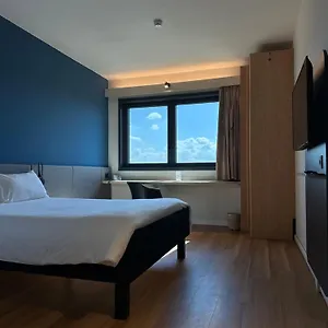3* Otel Ibis Fiera