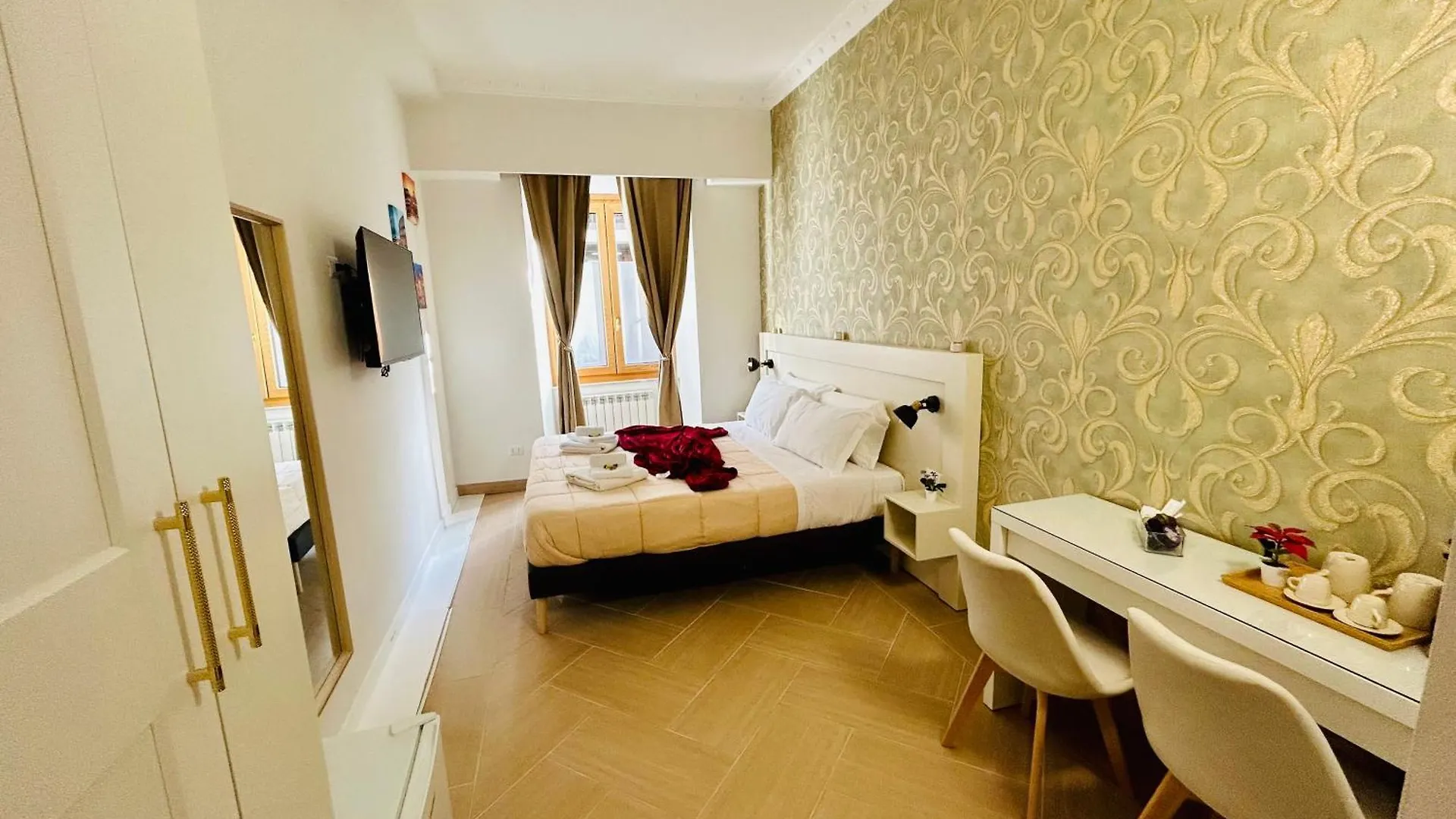 فندق Domus Giolitti روما 0*,